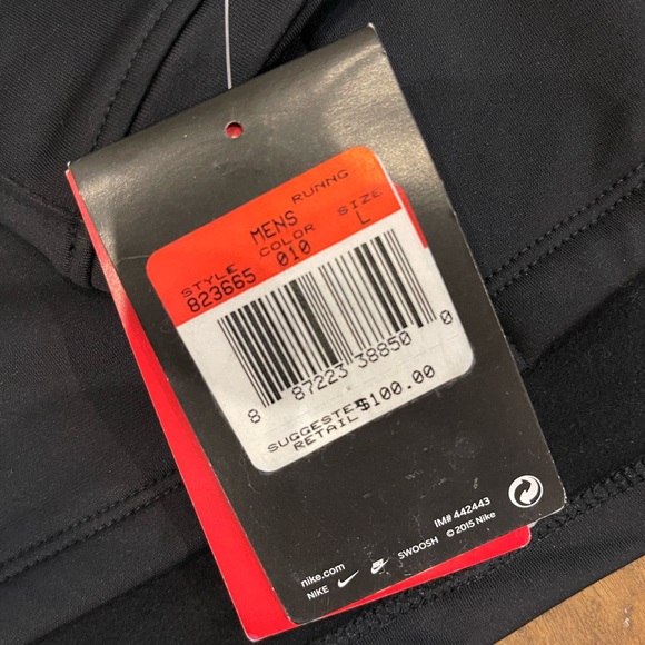 Nike Dri Fit - Picture 5 of 5